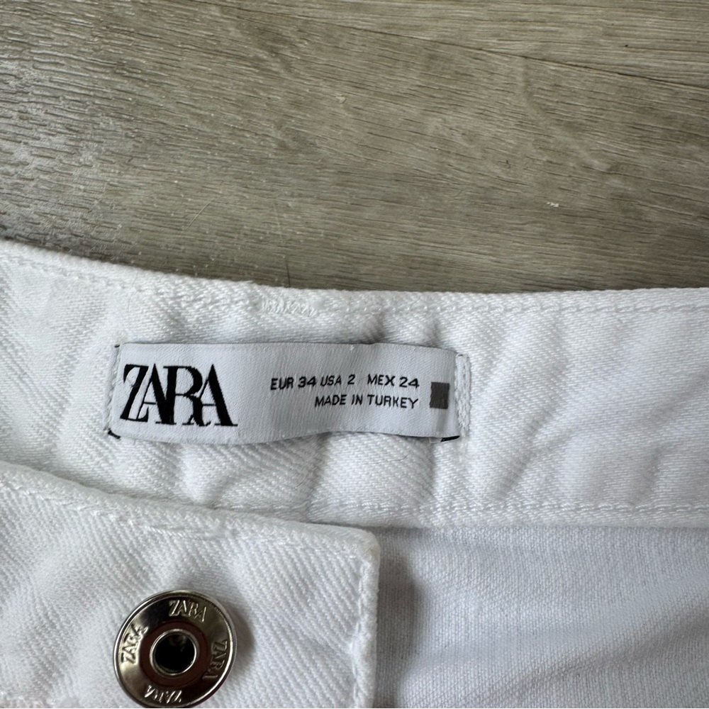 Zara low rise jeans - Picture 2 of 4